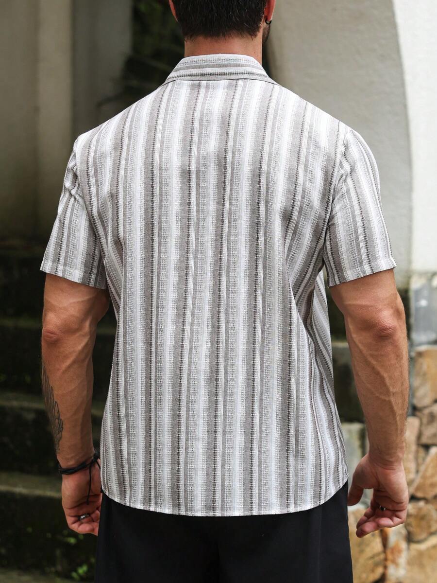Mens Short Sleeve Button-Down Shirt Polyester Blend Regular Fit – Faldon