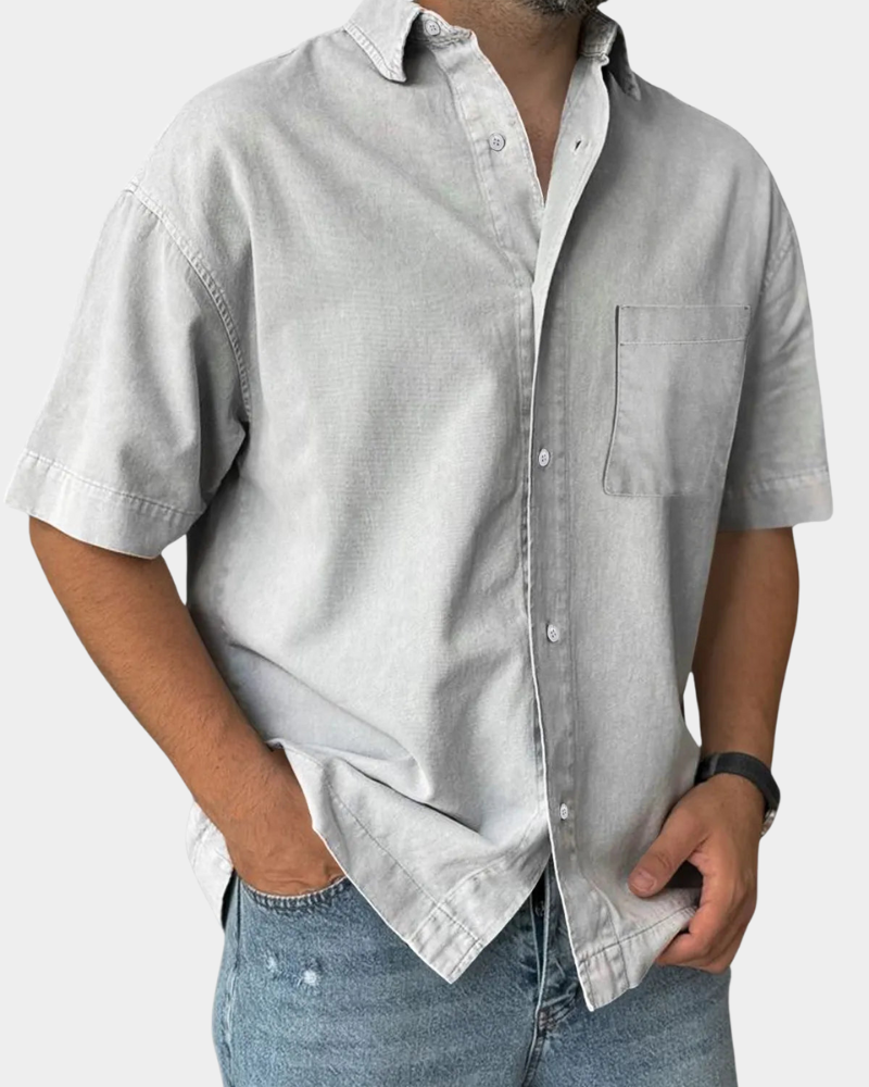 Short Sleeve Button-Up Leisure Shirt in Army Green – Cord
