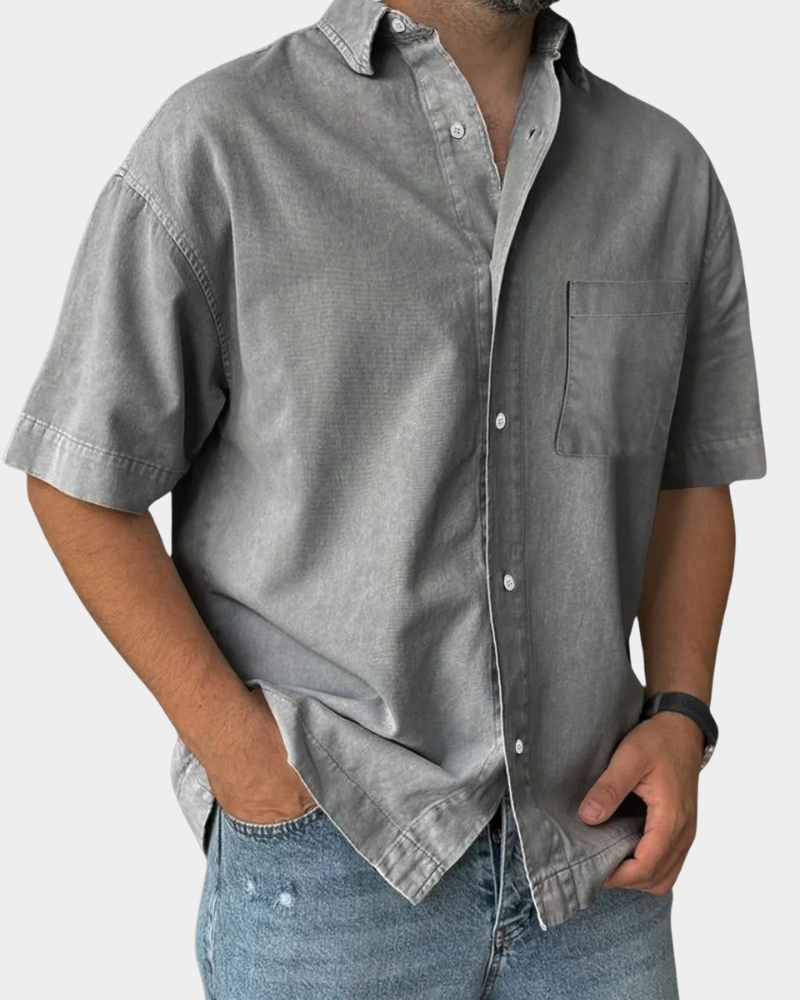 Short Sleeve Button-Up Leisure Shirt in Army Green – Cord
