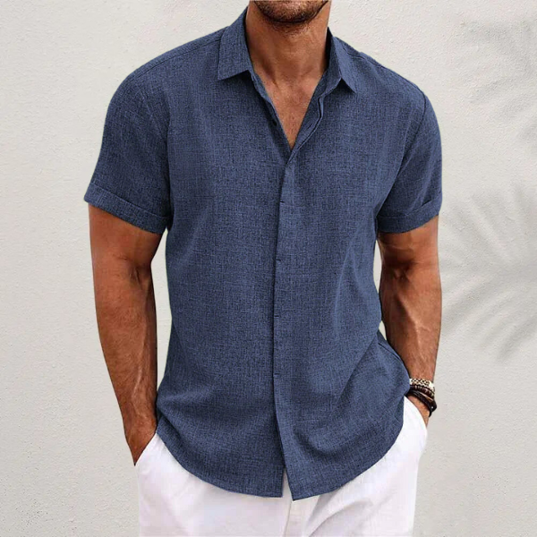 Model wearing short sleeve collar shirt in Beige – TARLANO