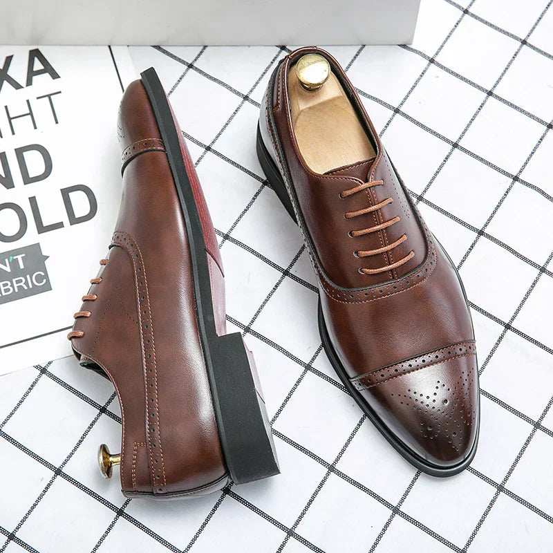 Cap-Toe Oxford Shoes Lace-Up Brogue Detail – Arch