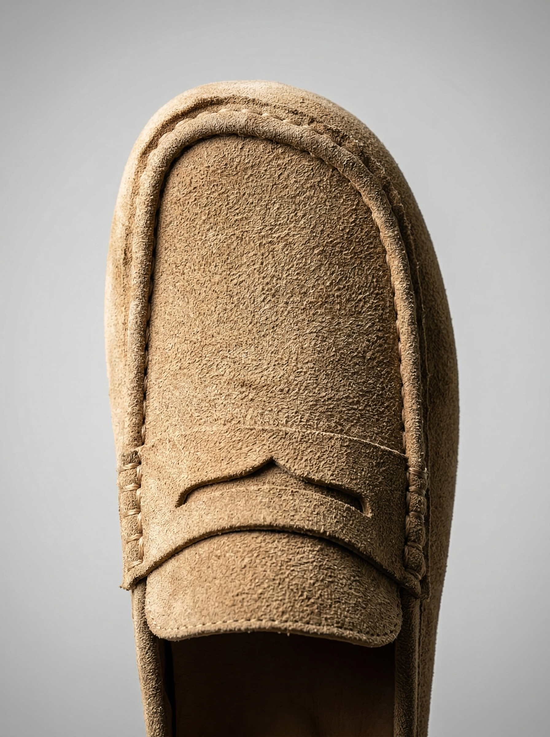 Model wearing beige penny mule loafer with platform sole – TARLANO