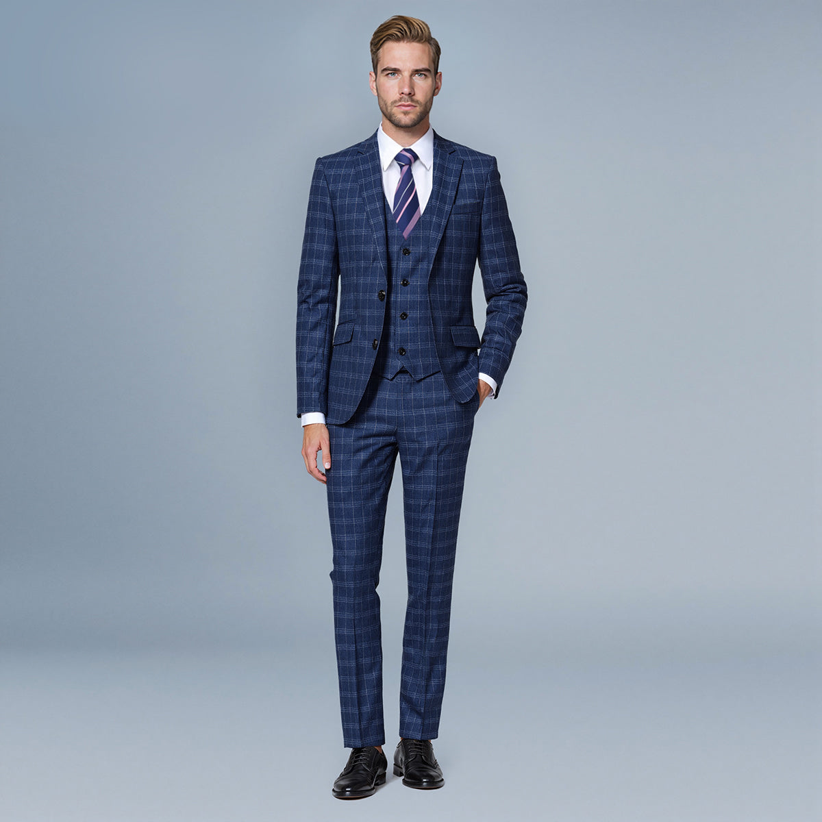 Navy plaid 3-piece slim fit suit with peaked lapel – TARLANO