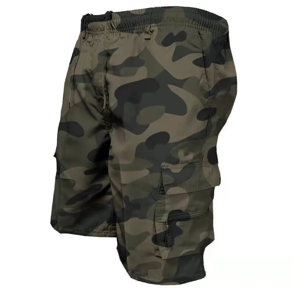 Model wearing tactical cargo shorts in black – TARLANO