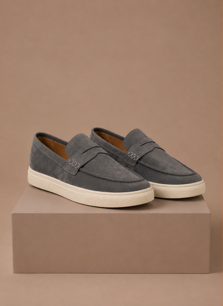 Close-up suede penny loafer slip-on in brown – TARLANO