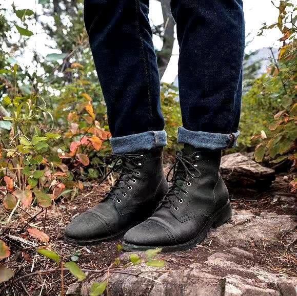 Men's Lace-Up Distressed Leather Ankle Boot – Garve